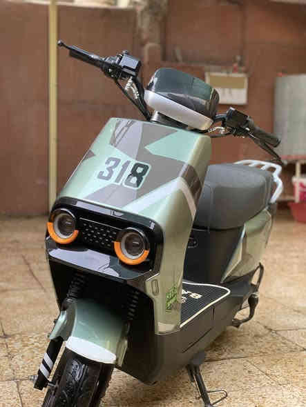 الماطور صارلو أربعة اشهر مستخدم كامل مكمل الماطور السعر 650. الرقم ***********
