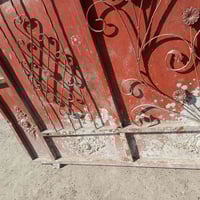 باب اسلايت     3  امتار   السعر مناسب   07874943823 ع واتساب