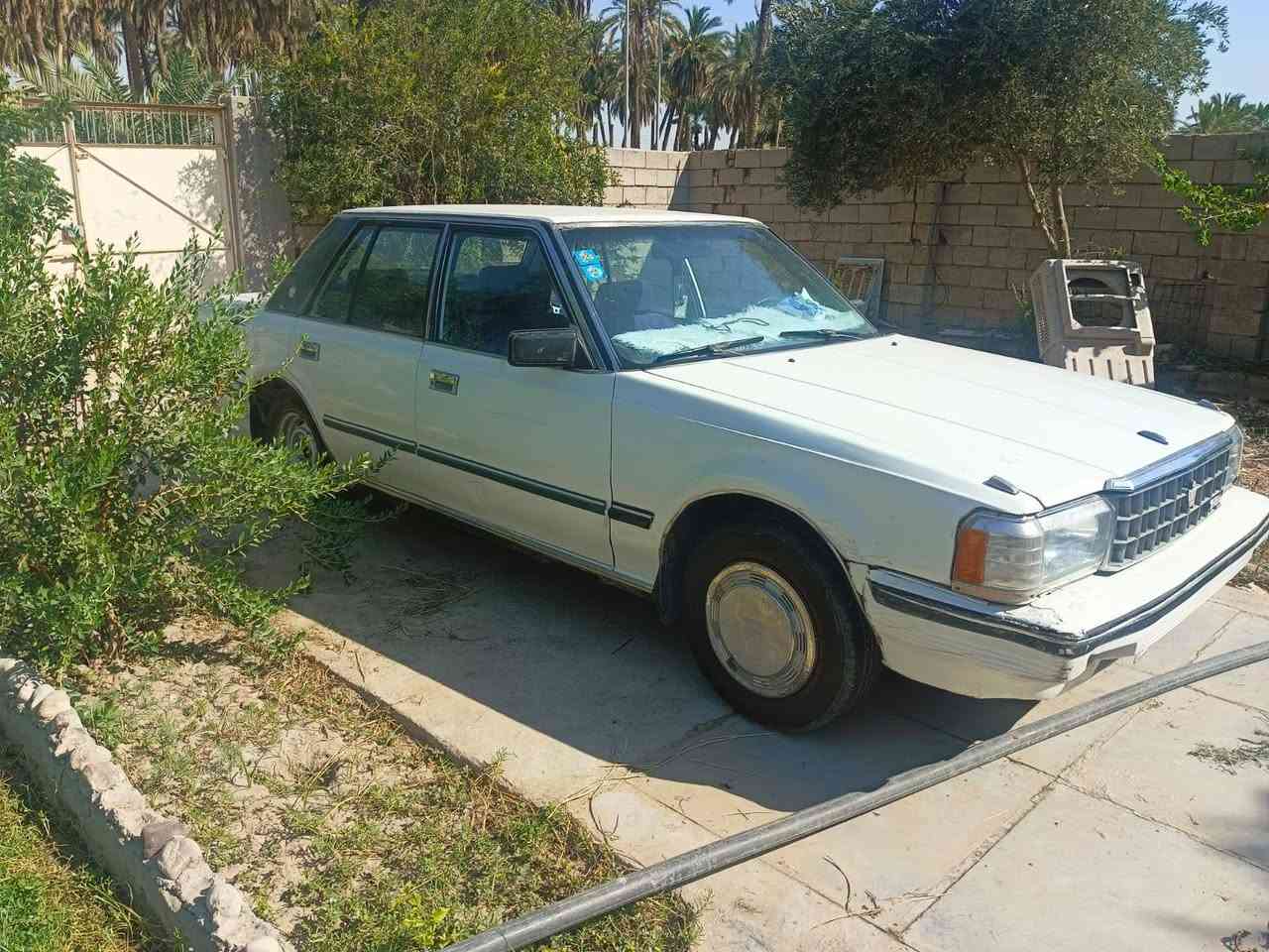 سوبر 85للبيع السعر 45وبيها مجال السيارة مال خبزة للشغل محركها بطة رقمها انكليزي سنويتها لل29 والهزة جديدة للاستفسار***********مكان السيارة الرفاعي.
