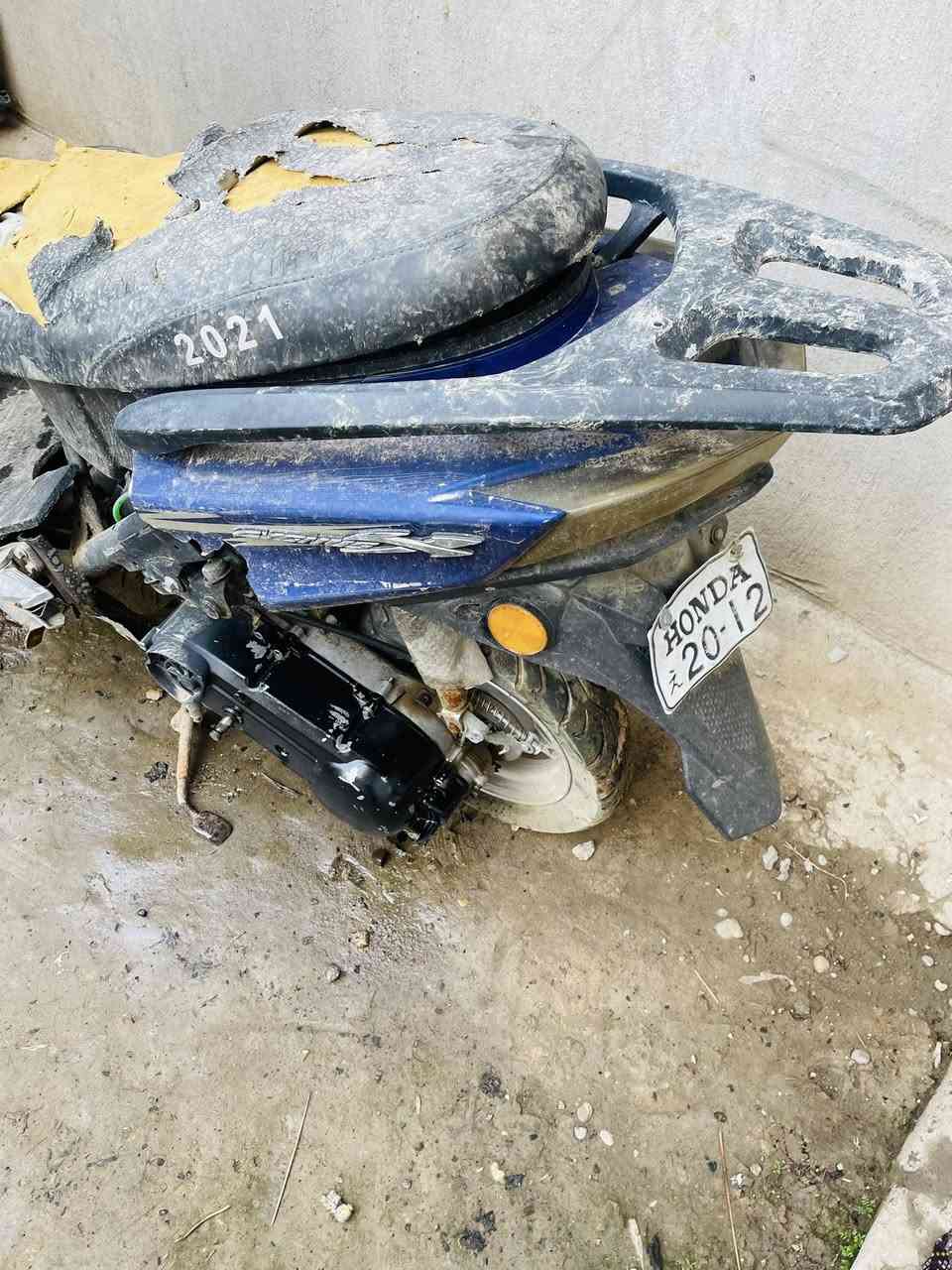 سلام عليكم ماطورين ماكس سكنس كايم ويحتاج ترتيبات كفرات وره وتجفيت يحتاج كهربياته شغاله كامله سعره 75 الزرك الماكس سكنس وثاني كامل شغال يحتاج فقط تجفيت وترتيبات سعره60 وبي مجال قليل الاحمر مكاني كركوك حي النصر يم المستشفى مال الولاده جديد رقمي ***********
