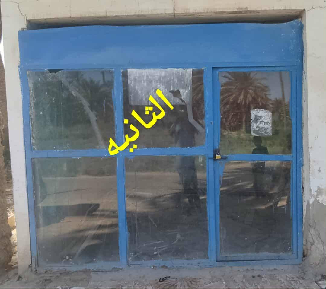 بابل /مسيب قرية الناصريه
غراض مستخدمه للبيع السعر مكتوب 
المجمدة شغاله وتجميد درجه اولى مامصلحه ماعدا الباب شويه بيه خلل يتصلح وجاماتها بيها حجم كبير وشركة رويال معروفه بعد
وبيها مجال المجمده والبيبان ايضا بيهن مجال
رقم الهاتف ***********
