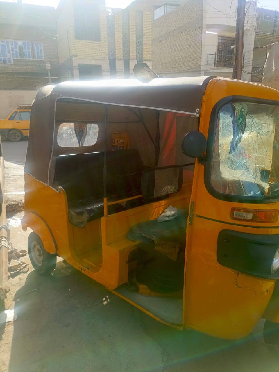 تكتك 20 بيه اكسل عاطل 5 ونص بيه مجال مرقم بسمي ***********
