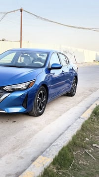 سلامو عليكم  نيسان سنتره 2025  SVنص مواصفات  حادثه 4اصابع بلبنيد بدون ...