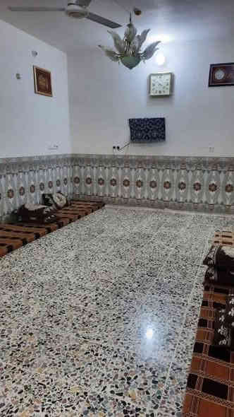 دار للبيع في الفلوجة حي الجولان قرب ثانوية جنين للبنات خلف انشائية الرواج 

            
                     📢 على بركة الله 📢
📍نوع الملك = طابو زراعي 
📍المساحة  = ٢٠٠ م٢
📍الواجهة = ١٠ م و النزال: ٢٠ م
📍 شارع : ١٠ م (مبلط) نافذ الى شارع ٣٠م شارع جامع النبي يونس عليه السلام
📍بناء طابوق ٢٠١٩
🟢الدار مستأجر ببدل ايجار شهري ٢٥٠ الف دينار 

🔴مشيدات الدار 
غرفتين نوم واستقبال وصالة ومطبخ ومنورين وصحيات وحمام وبيتونة

🟨سعر بيع العقار : ٧٨ مليون دينار قابل للتفاوض 

🟢مكتب دار السلطان للعقار
العنوان فلوجة الجغيفي الثانية بداية شارع جامع فاطمة
للاستفسار الاتصال على الأرقام التاليه
***********
***********
***********
