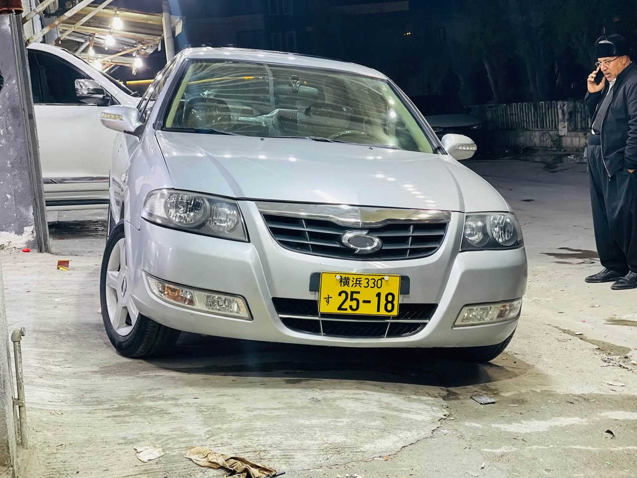 نیستان سەنی سامسۆنگ  براوە مۆدیل 2006فول مواسەفات ناوزەرد سلایت  نمونە هەمو گیانی بەشەرت بێ دەعموجالوشوخت  سعری 54گەڵایە
***********
*********** Singapore
