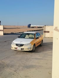 للبيع سني موديل 2010 سعر 78 وبيه مجال 07877479548