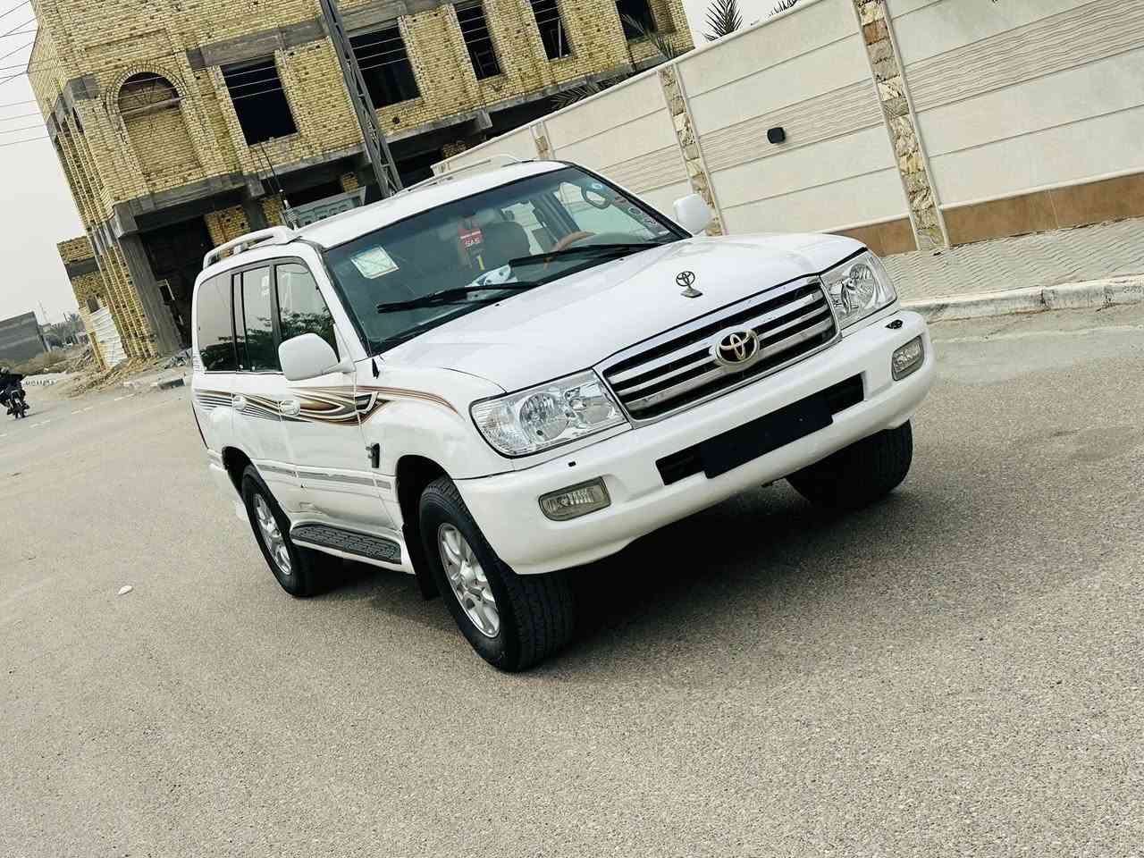 الهم صلي على الحبيب المصطفى
لاندكروز  رقم بغداد دولي تحويل سنويه جديده 2031
سعر جوه سوك  (105) وبيهه  مجال بصيط 
سياره جديده كلش  حداده توهه فاتحهه
سياره جديده كلش 
محرك كير كفاله 
سياره كفاله من كص نقل عيب شرعي
داخل سياره جديد كلش دشبولهه دواخله كلهه نضيفه صور تحكم 
وتجي وتشوف 
سياره شبابيه ومناسبه
سياره حلوه 
مكانهه بصره المدينه السوك
***********
