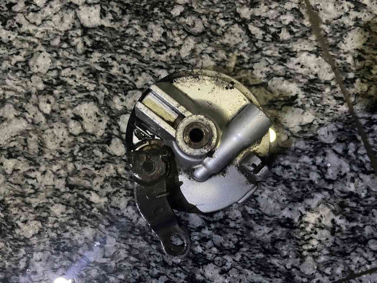 سلام عليكم غراض دراجه عبد الحليم للبيع مكاني بغداد الدوره شارع 60 الاتصال على رقم  *********** سعر خاص
