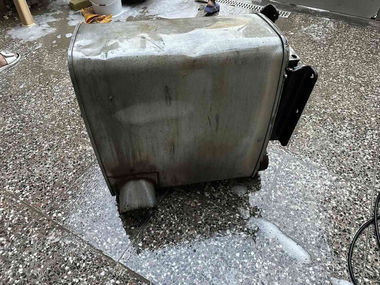 غراض اسكانيا للبيع(***********)
