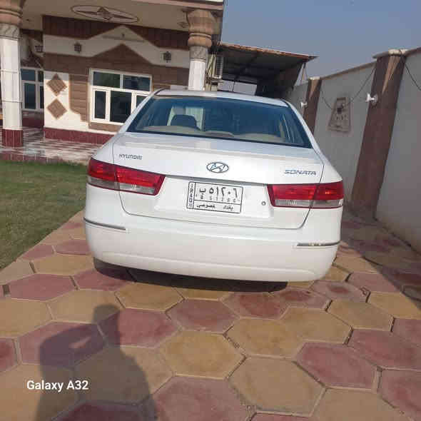 سونات ٢٠١١ رقم بغداد خليجي مفوله فول فتحه سقف تحكم ستيرن جهتين اشاير بالمري داخل صاجي ضررها جاملغ الخلفي عكس السايق سبب خدوش مابيها دكت جاكوج تخم تاير جديد صدرها الخلفي والامامي جديد 
تبريد ثلج يعني السياره جاهزه من كلشي مابيها اي نقص 
السعر ١٣٠ قفل 
رقم الهاتف ***********
