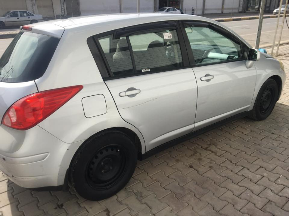 السلام عليكم ورحمة الله وبركاته
ڤيرسا موديل 2009

رقم كركوك مشروع وطني وطني 

بيها بطاقة بنزين 

صبغ ثلاث قطع جاملغ الباب طرف السائق 

ويه البونيد 

وبيها شبر الشاصي 

والباقي بشرط  

بشرط التحويل رقم كركوك مشروع وطني 

سعر 68$

وبيها مجال للطيبين


**إذا كنت صاحب هذا الإعلان وتريد حذفه لأي سبب، رجاءا أرسل رسالة إلى الدعم الفني**