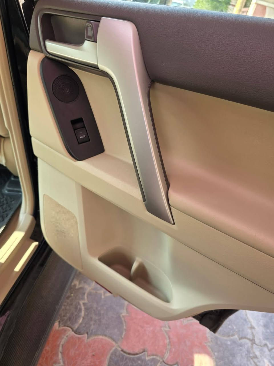 تويوتا برادو 2022 مواصفاتها vx 
اربع كاميراتماشية (17) الف
رقم بغداد
سنوية و هزة جديدة 

🛑السعر سوي تعليق يصل مباشرة 🤖 

تحويل ثاني يوم 

رقم صاحب السيارة 
***********
