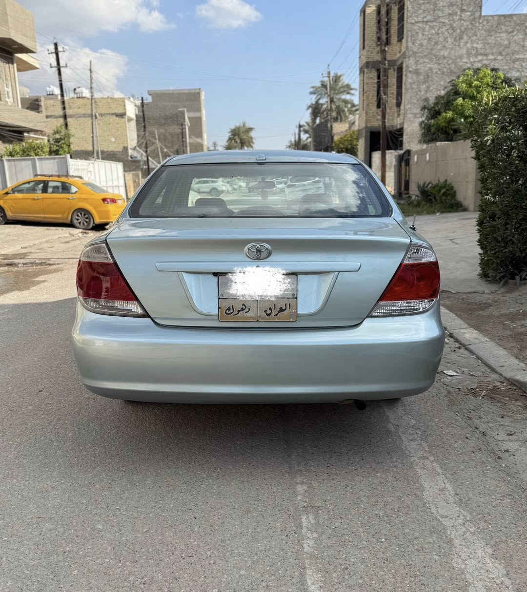 كامري خليجي للبيع 2005
بيه طخات ومصبوغه عام كير مكينه 
تبريد صدر تاير جديد كله بشرط جاهز للاخير
تحويل او وكاله ثاني يوم السنويه بعدها مساقطه مكان السياره 
 بغداد
السعر ٨٢ وبيه مجال
***********
