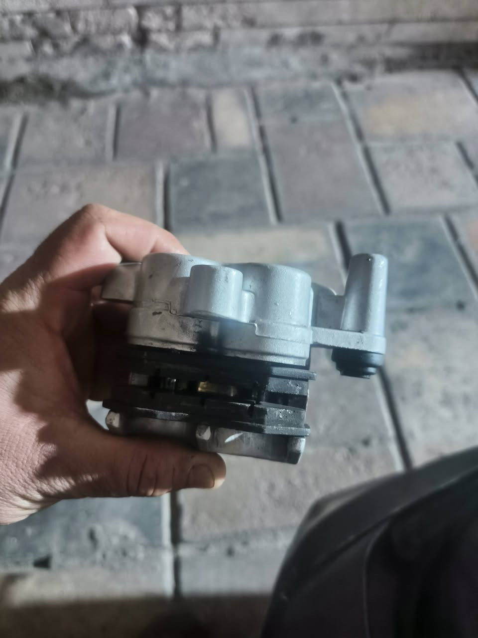 للبيع غراض قفاز
***********
