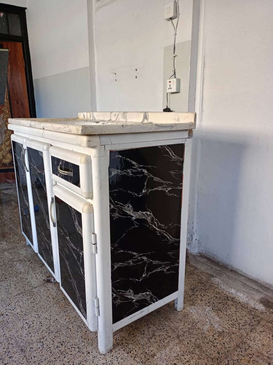 للبيع سنك سعرها ٨٠ وبيها مجال عنوان حي الشرطه


**إذا كنت صاحب هذا الإعلان وتريد حذفه لأي سبب، رجاءا أرسل رسالة إلى الدعم الفني**