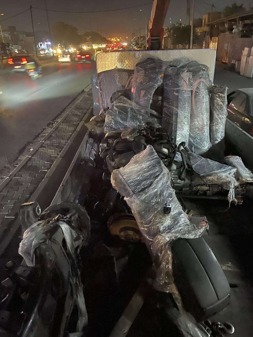 السلام عليكم وصول ادوات x5 E70 كامله شتريد موجود *********** المكان كربلاء
