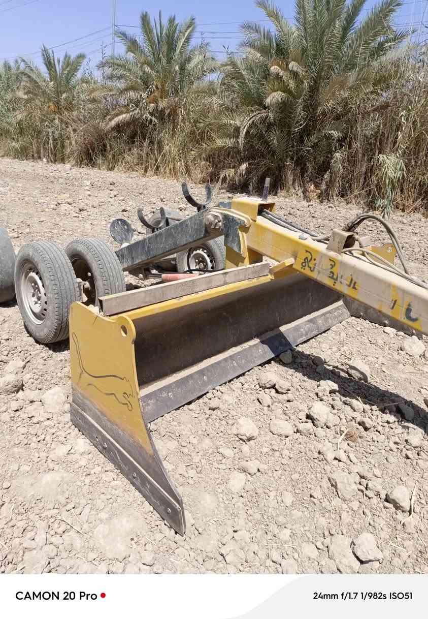 معدلان للبيع عرض 280ورتفاع 80 رايده 3مليونونص وبي مجال***********
