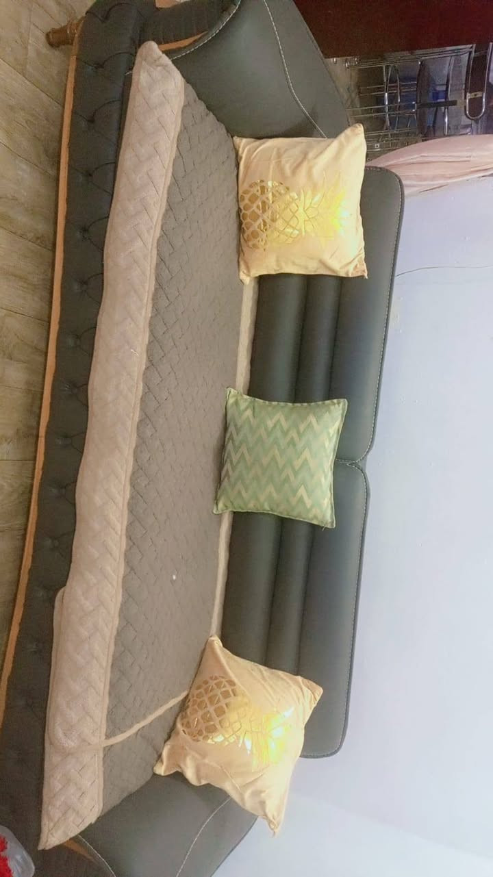 تخم من النوع الثقيل خشب زان مستعمل ٤ أشهر فقط أخذته ب مليونين و٦٠٠ رايده مليون و٢٠٠الف


**إذا كنت صاحب هذا الإعلان وتريد حذفه لأي سبب، رجاءا أرسل رسالة إلى الدعم الفني**