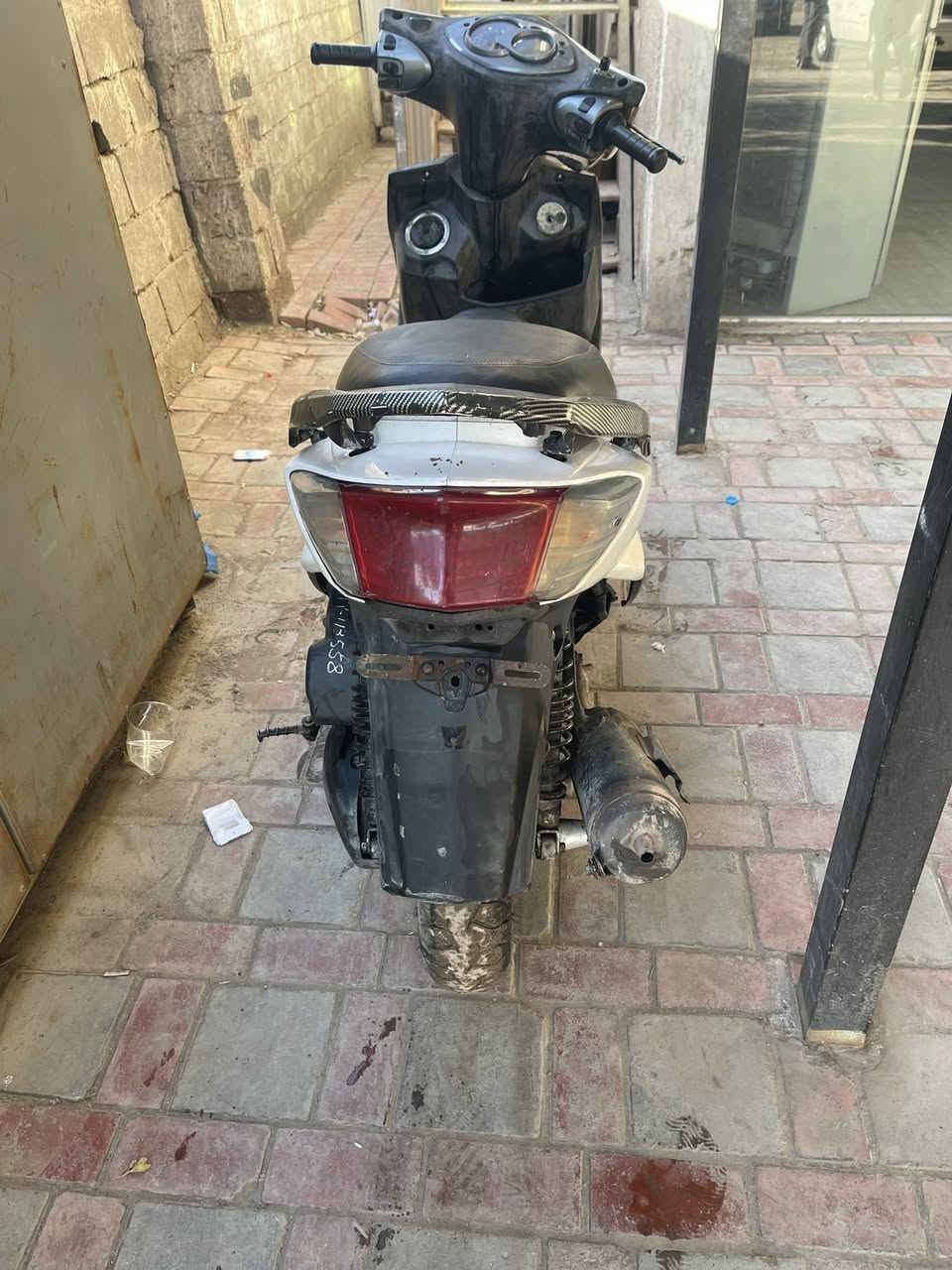 سكنز فحل للبيع 
سعرها 350 
مكان بلديات 
***********
