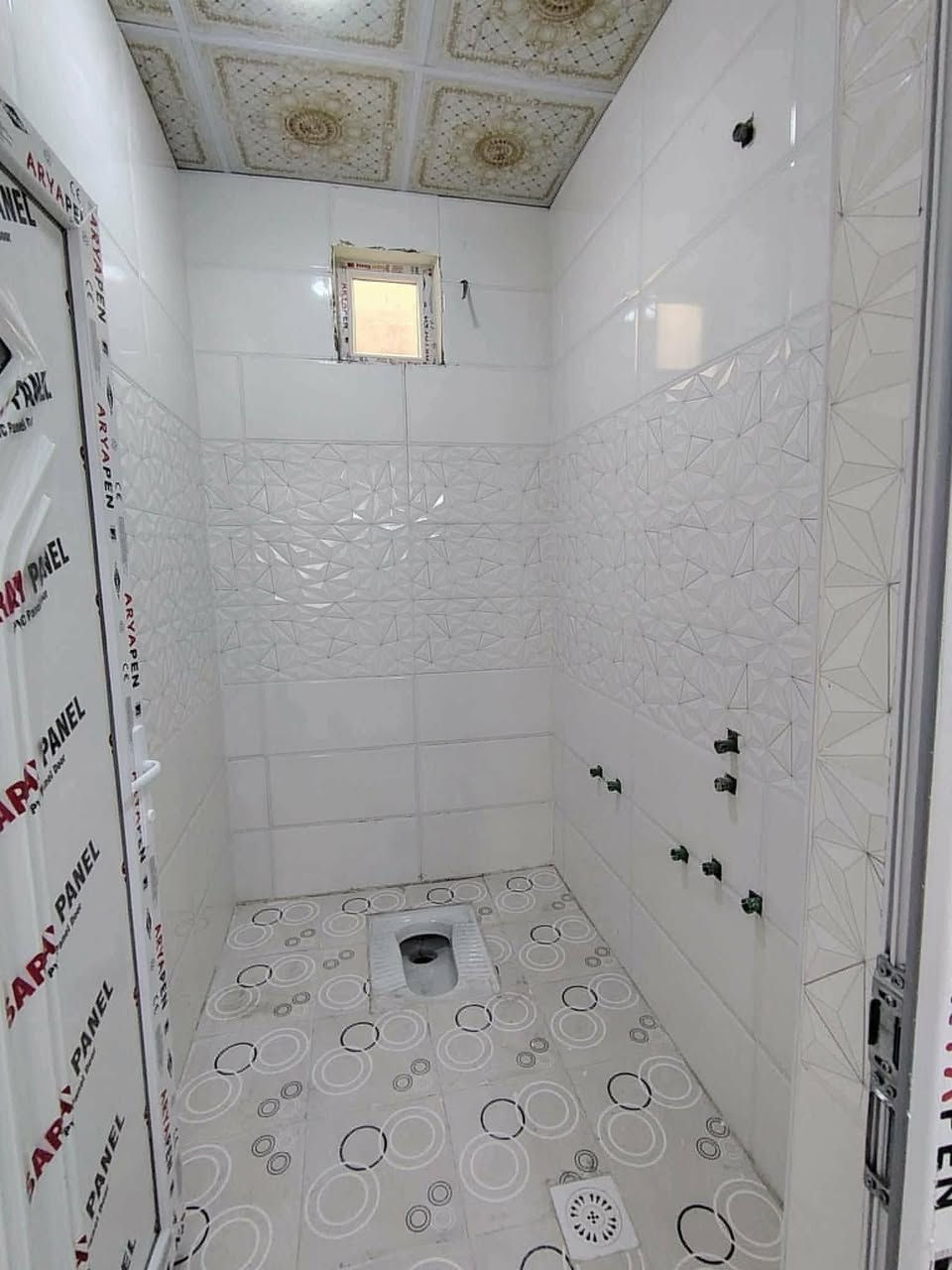 بيت للايجار🏠  50 متر الايجار سارع بلحجز سعره مناسب 

مقابل ملحق قريه الغدير قرب اسوق تلعفر عمود 335

📍 الموقع: محافظة النجف الأشرف

بيت 50متر بناء جديد تانكي وصخان بي لبيت كامل معايزه شيء خط مولد بي لبيت  جاهز للسكن

🟠 تصميم الخارطة : 

غرفه  - صالة  -صحيات  -مطبخ - منور 
سطح مطبك شتايكر 
ــــــــــــــــــــــــــــــــــــــــــــــــــــــــــــــــــ
او من خلال الارقام التالية

 ***********
