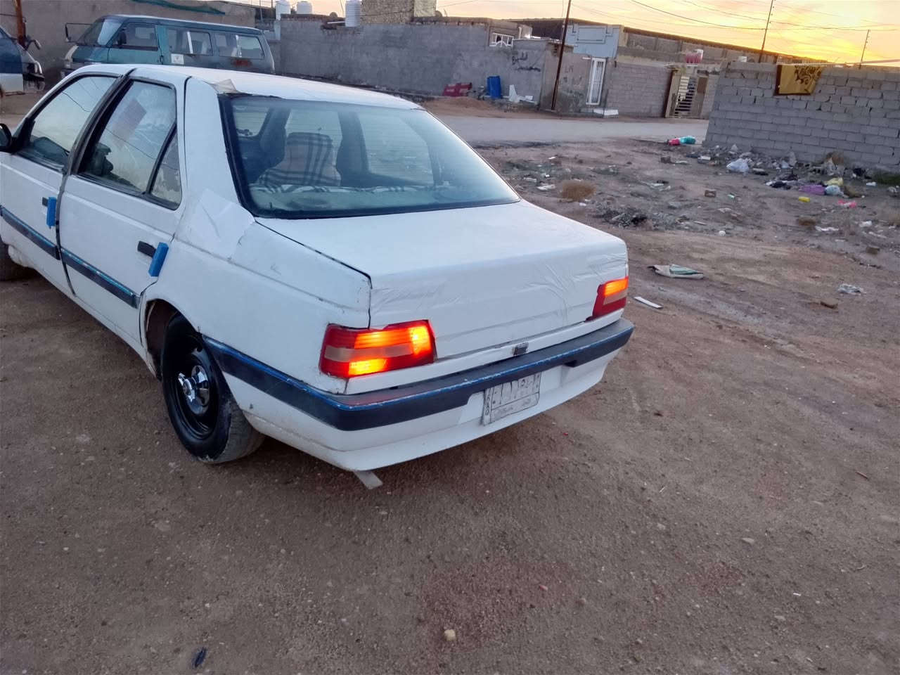 بيجو 405محرك كير جدد حداديه صدر جديده رقم نجف سنويه لل29 شرط مداور ثاني يوم مكاني نجف سعرلشراي يدلل 23وبيها مجال *********** الكشر شوف العين مثل مابل صور شواصي نضاف
