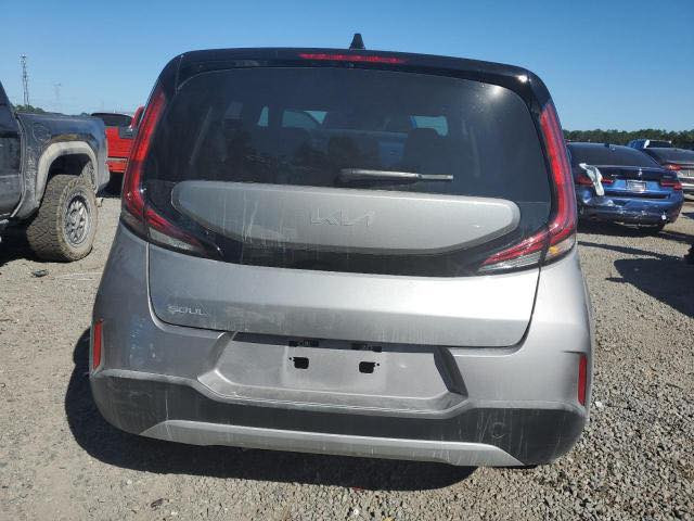 السلام عليكم .. كيا صول موديل 25 ماشيه 9 تالالف السياره اليوم وصلت العقبه  ابيعه ع وضعه تدخل حره او ع كتاب الشهداء السعر 122 للاستفسار *********** مكاني بالحله
