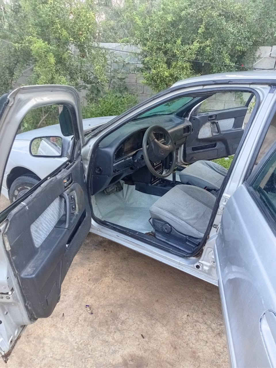 النتر مسطرة موديل 92 اوتوماتيك
23 ورقه وبيها مجال ***********

