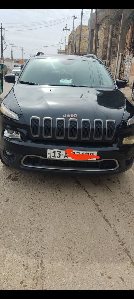 سلام عليكم جيب بزون لبيع ميسان حره تحويل ثاني يوم بسمي الرقم الجديد لغايه 2030 حادثها جاملغ وبنيد منشور صور  الحادث سياره مكينه 2400 اربعه شاشه كبيره فور ويل تشغيل بعد كشن كهرباء بنراما فتحتين كشن تدفئه وتبريد كشن ذكي  سياره كير مكينه تبريد حداديه تايرات جاهزه مكاني ميسان مركز المدينه السعر 123 ورقه بيها مجال قليل لاستفسار ***********
