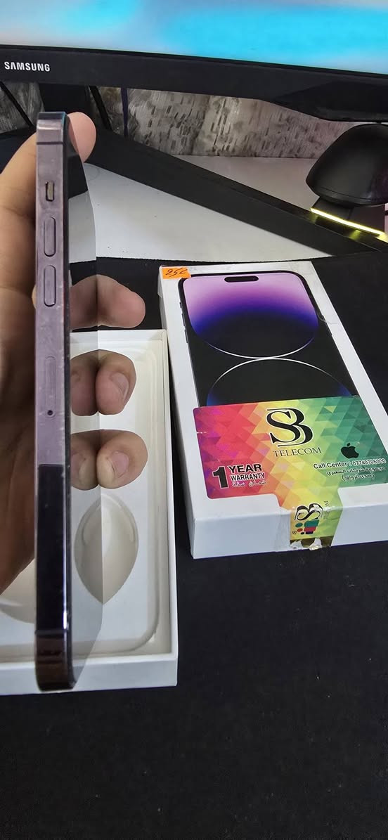 ايفون. 14 ذاكره 256 البطاريه  82  ما مفتوح بدوت شخطه   سيم كارت 2 
 ***********
