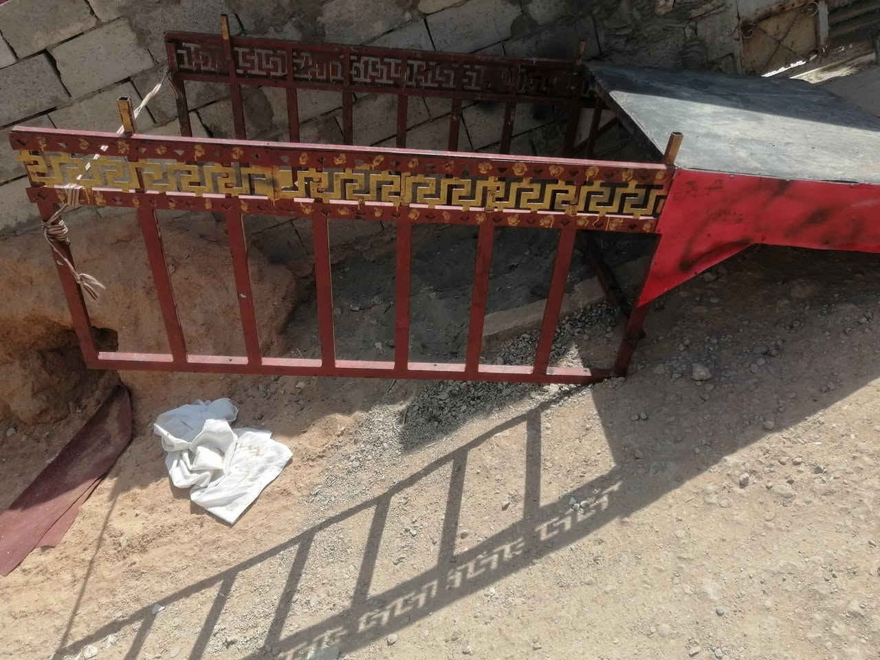 السلام عليكم  محجل للبيع مكاني خمسه كيلو السعر 70 وبي مجال اتصل على الرقم ***********
