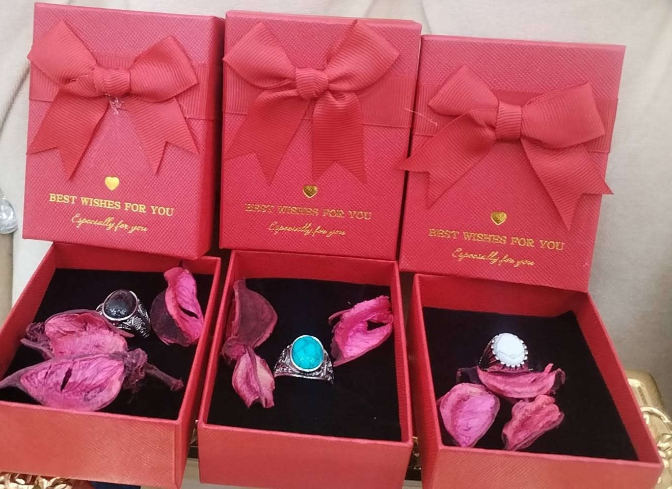 هدية المعلم والمعلمه ب2000 بس
يوجد توصيل داخل النجف 2000دينار فقط
توصيل جميع المحافظات 5000
للطلب التواصل على الخاص او الواتس
***********
