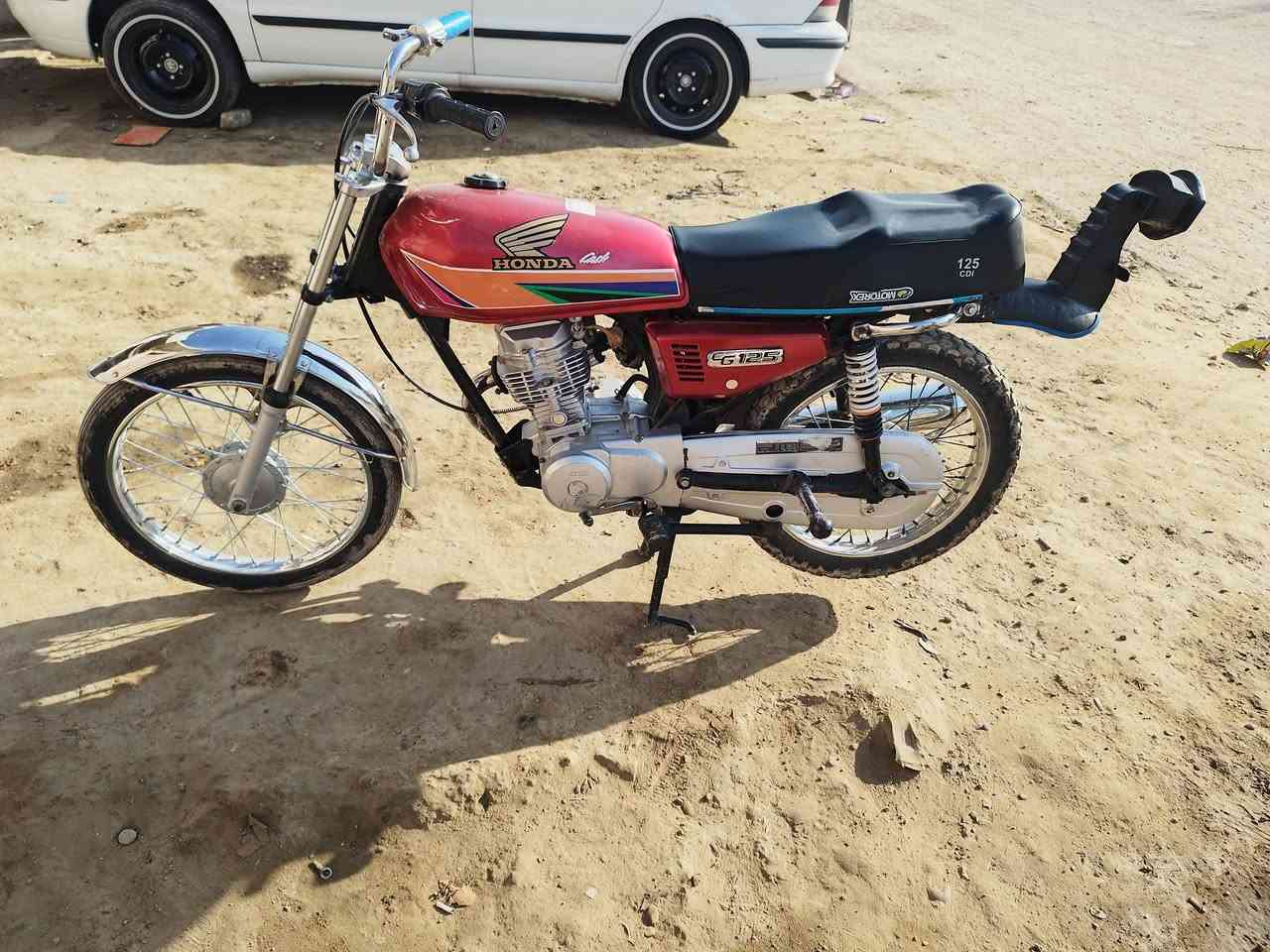 لبيع موديل 2020 معمره اصلي 2023 اوراق صولي كوت سعر 650 بيه مجال رقمي ***********
