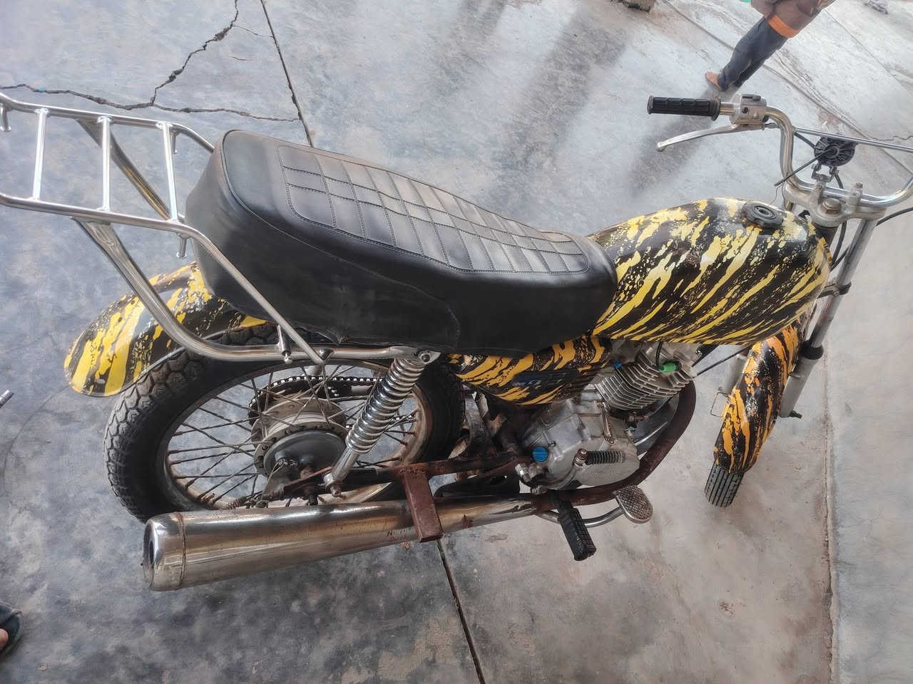 سلام عليكم خوان عندي هاي دراجه لبيع ربعه كير كامله يه نقص ما بيه سعر 200وبيه مجال بصيط مكاني بغداد المحموديه *********** ///***********
