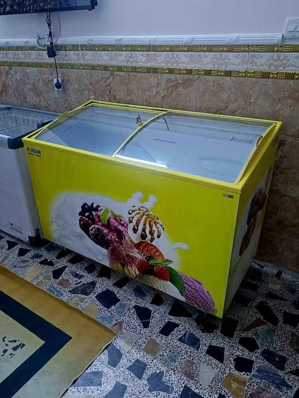 مجمدات للبيع عدد ٥ جدد نضافة ١٠٠/١٠٠ مستعملات قليل 4 منهن حجم ١٦ قدم والبيضة حجم مترو٨٥ مداخلات تصليح مكت
اني بغداد مدينة الصدر اي استفسار الاتصال علا الرقم 
***********
