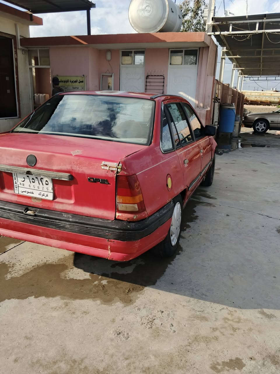 سلام عليكم 
سياره اوبل كادين حجم 18
دوش محرك كير شرط 
رقم كركوك الماني 
سنويه عظم عاج منتهيه 
 2022
السعر 12
العنوان /الحويجه 
رقم
***********
مكلف بل نشر
