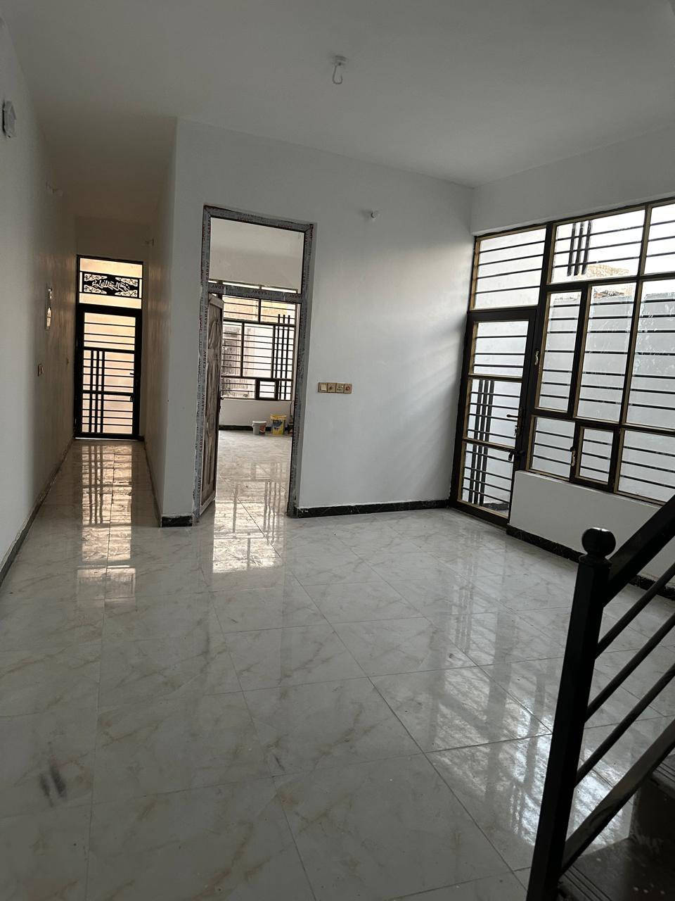 بيت الايجار في تقاطع القدس خلف كليه بلاد رافدين قاطين خدمات كامله والسعر اتصال ع هذا الرقم بدون نت ***********
