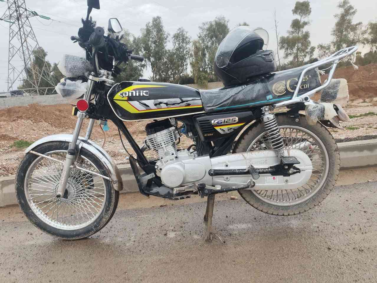 السلام عليكم دراجه سولنك موديل 25اوراق دراجه كفاله عامه محرك شرط اسبانه ما طاخته كهربيات كله شقاله مكاني بين كلار وخانقين سعر 600 وبيه مجال بصيط شراي اتصل ***********او تعال خاص
