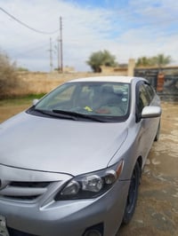 كورلا موديل ٢٠١١ لون سلفر  وارد امريكي للبيع  07801684871 اتصال + واتس...