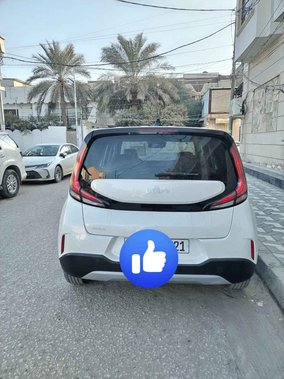 كيا صول
موديل 2023

وارد امريكا 

محرك 2000 دوش

مرقم كربلاء بسمي 

حادثها خفيف امبدل بنيد سياره فقط 

المواصفات 

 1 عداد  كتروني 

 2 شاشه تدعم نظام الكاربلي 

3  كامره

4 رادار امامي خلفي  وجانبي 

5 تحكم وضعيه القياده متعدد 

6 مانع انزلاق

7  اطفاء ذاتي عنده التوقف (اقتصادي) 

8 تنبيه عن خروج المسار

9 قياده ذاتيه

10 فول تحكم ستيرن

العنوان ناصريه مركز المحافظة 

السعر 165 وبيه مجال قليل

***********
