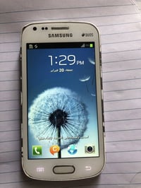 كلكسي دوز شغال يفيد للاتصال فقط ما ينزل برامج  سعره 15 / 07828179840