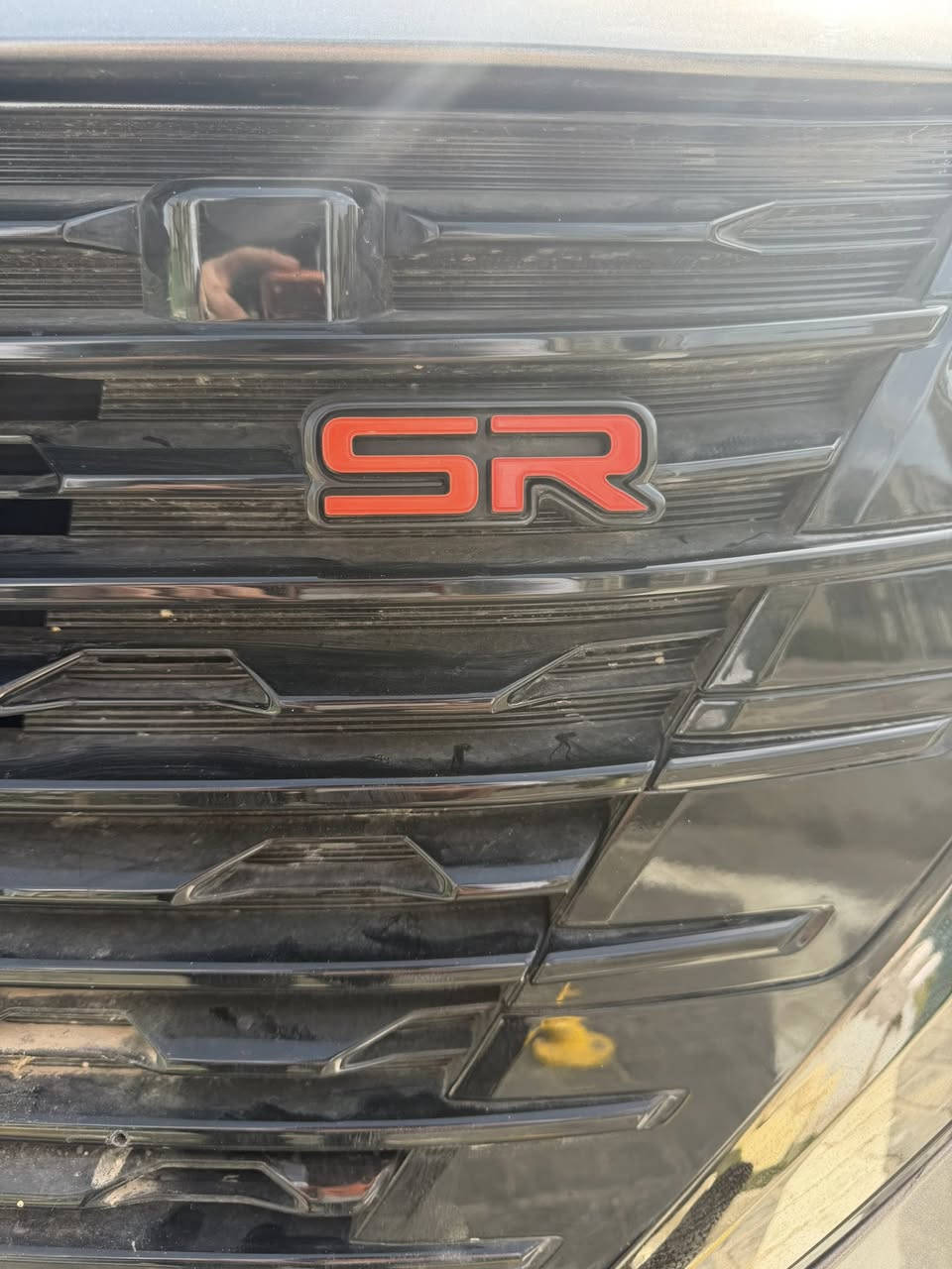 نيسان سنترا ٢٠٢٤ فول SR
ماشية ١١ الف 
بصمة و شغال 
رادارات امامي و خلفي و جانبي 
شاشة كبيرة و كاميرة و خطوط الطريق
كشنات هيتر
لايتات زينون 
بعد مواصفات ال SR معروفة 

بدون صبغ و بدون ايرباك (جميع الايرباكات سليمة 💯) 
بنيد مبدل بلادي الشركة 
والباقيات كلها مكفولة 

رقم الشاصي: 3N1AB8DV0RY226807

السعر: ١٥٩ و مجال قليل للشراي 

للاستفسار
***********
واتس آب
