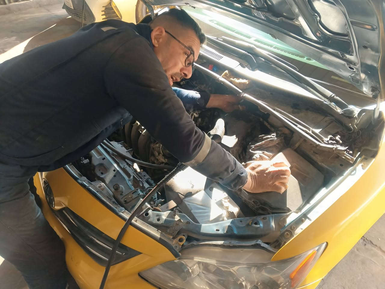 عنواننا التميز 
بغداد حي الجامعه مقابل جامع ملا حويش شارع كازينو الربيع خلف المصرف السوق الشعبي سابقا 
***********
