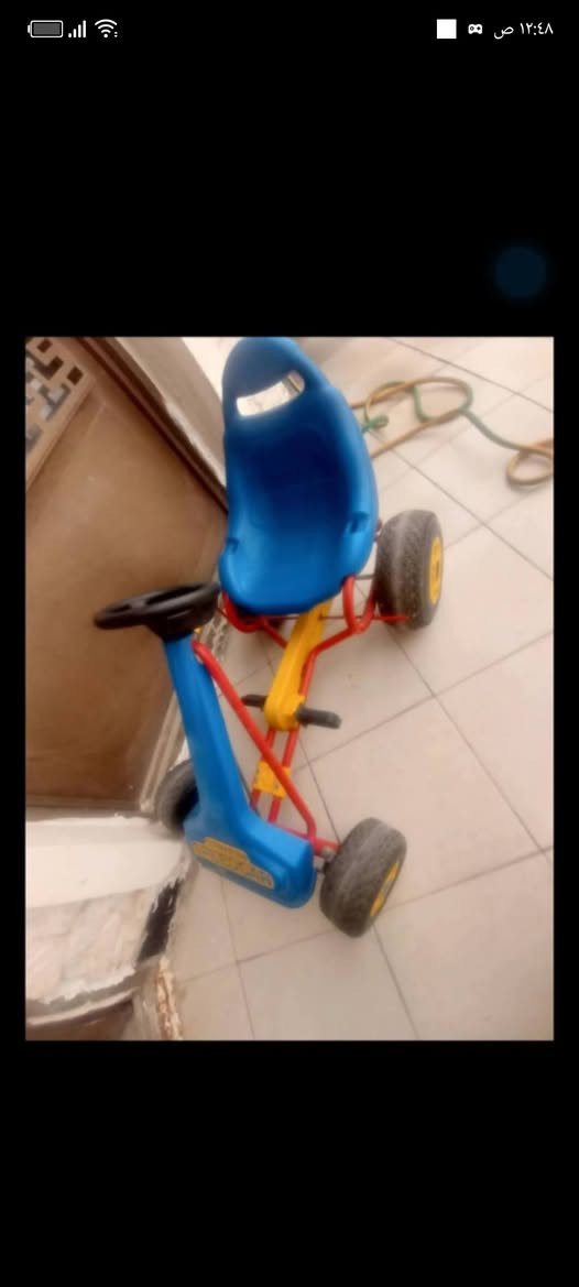 *بايسكل عمر 4 - 6 سنوات 20 الف وبيه مجال
*سيارة 20 الف
*ميز كزاز مابيه اي فطر ولا كسر وياه اربع كراسي مابيهن عيب 
*بلي ستيشن 4 فات شغال ومابيه اي عطل ووياه قرص ويدات شغالة 
*ساحبه لمس وبيها لدات اضوية ماركة معروفة DLC شغالة مابيها اي عطل وسألو عنها بالسوك وشوفو نوعيتها واسعارها 
*بردات اخت الجديدة اربع قطع قياساتها قطعتين ( 120سم) وقطعتين ( 150سم ) سعرهم كلهم 35 الف
*كرسي هزاز اطفال 5 آلاف 
العنوان بغداد حي الجهاد 
للاستفسار ***********
