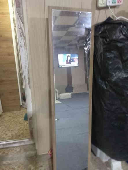 السلام عليكم غرفه نوم تركيه مستعمله للبيع سعرها ٢٠٠وبيها مجال العنوان كربلاء ***********
