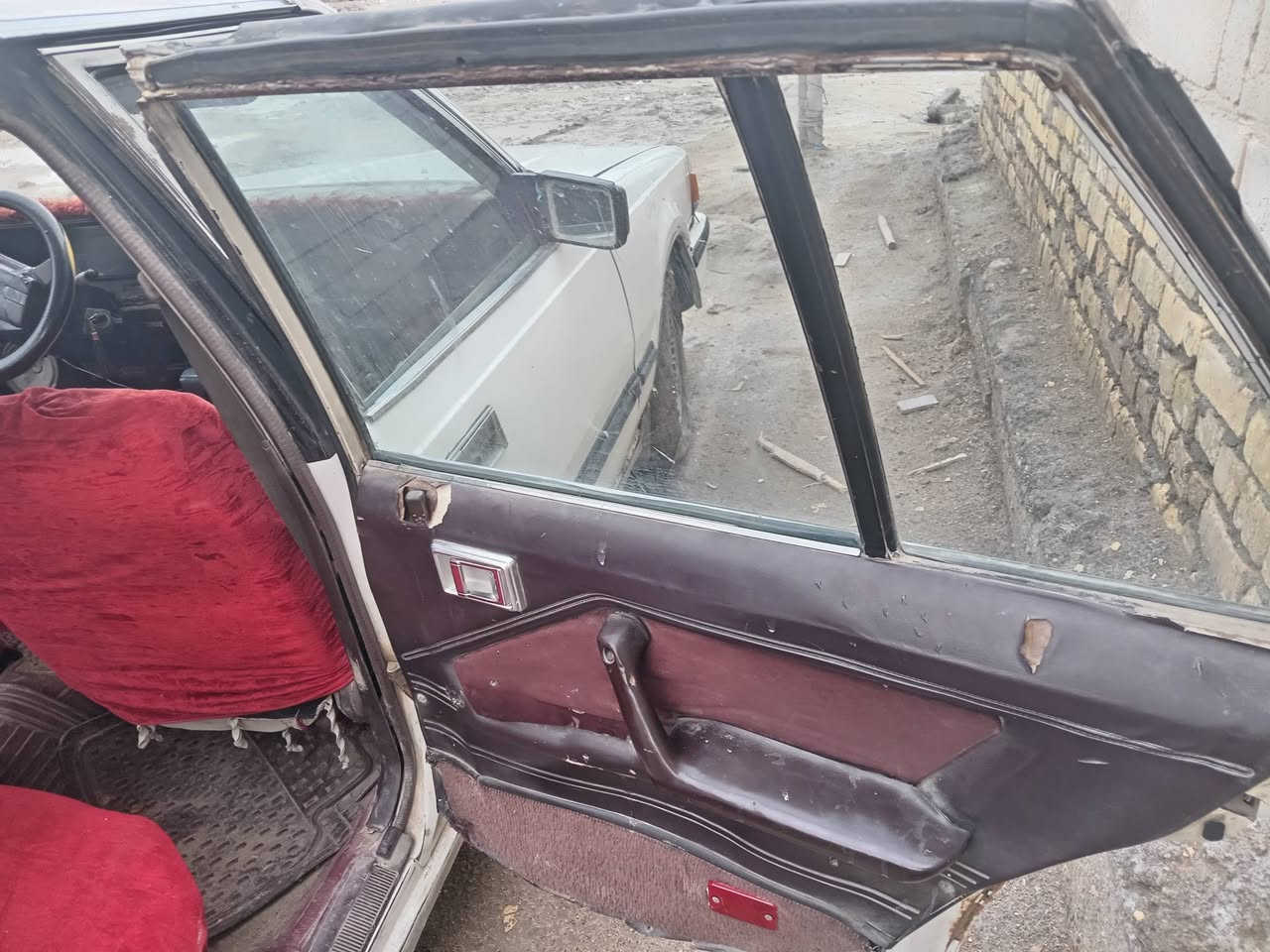 سلام عليكم سوبر للبيع ذي قار السعر ٢٧ الهاتق ***********
