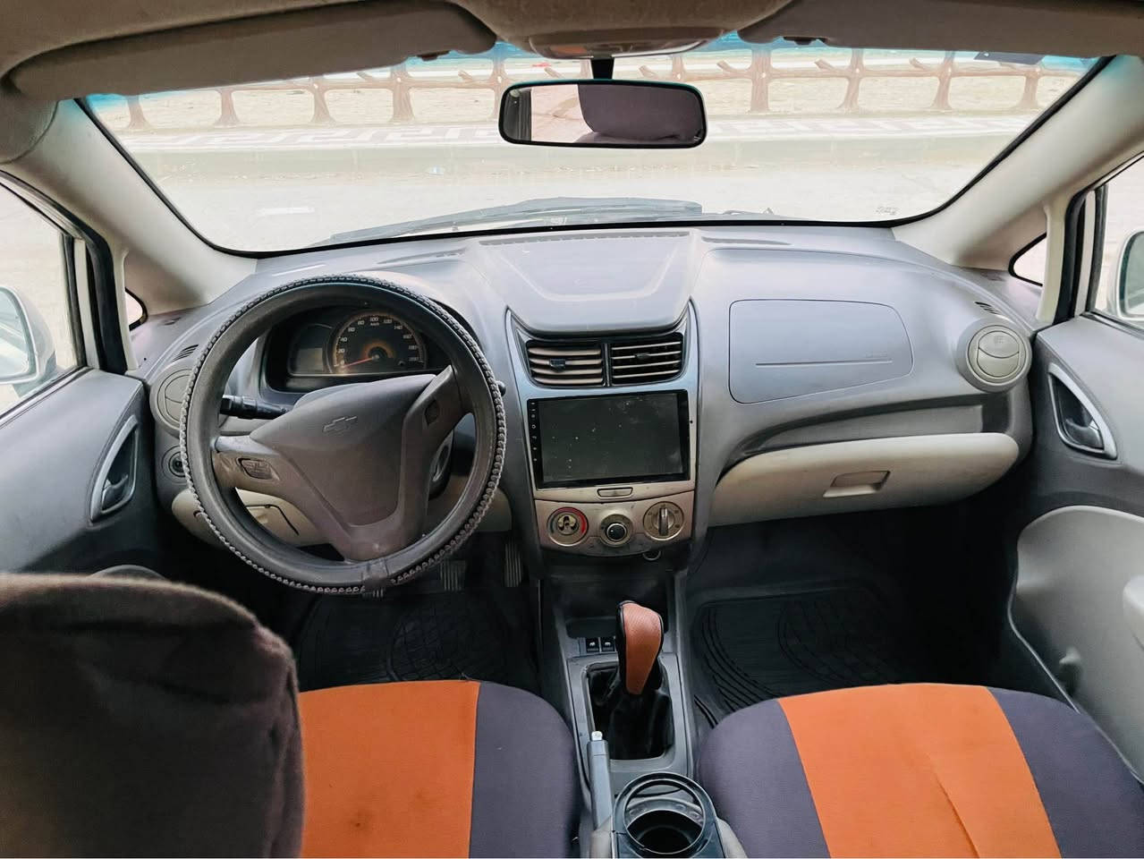 للبيع شوفرليت سايل 2012
رقم ذي قار الدولي بأسمي مداور ثاني يوم 
حداديه 100‎%‎ جديده تخم تاير كهربائيات مابيها اي نقص مكينة وكير خير من الله سياره ما ناقصها اي شي..
سعرها 45 وبيها مجال حك الجيه 
مكان السياره ذي قار قضاء الشطرة 
مگلف بالنشر وغير متواجد على الفيسبوك 
هـــ *********** الشطره, ذي قار
