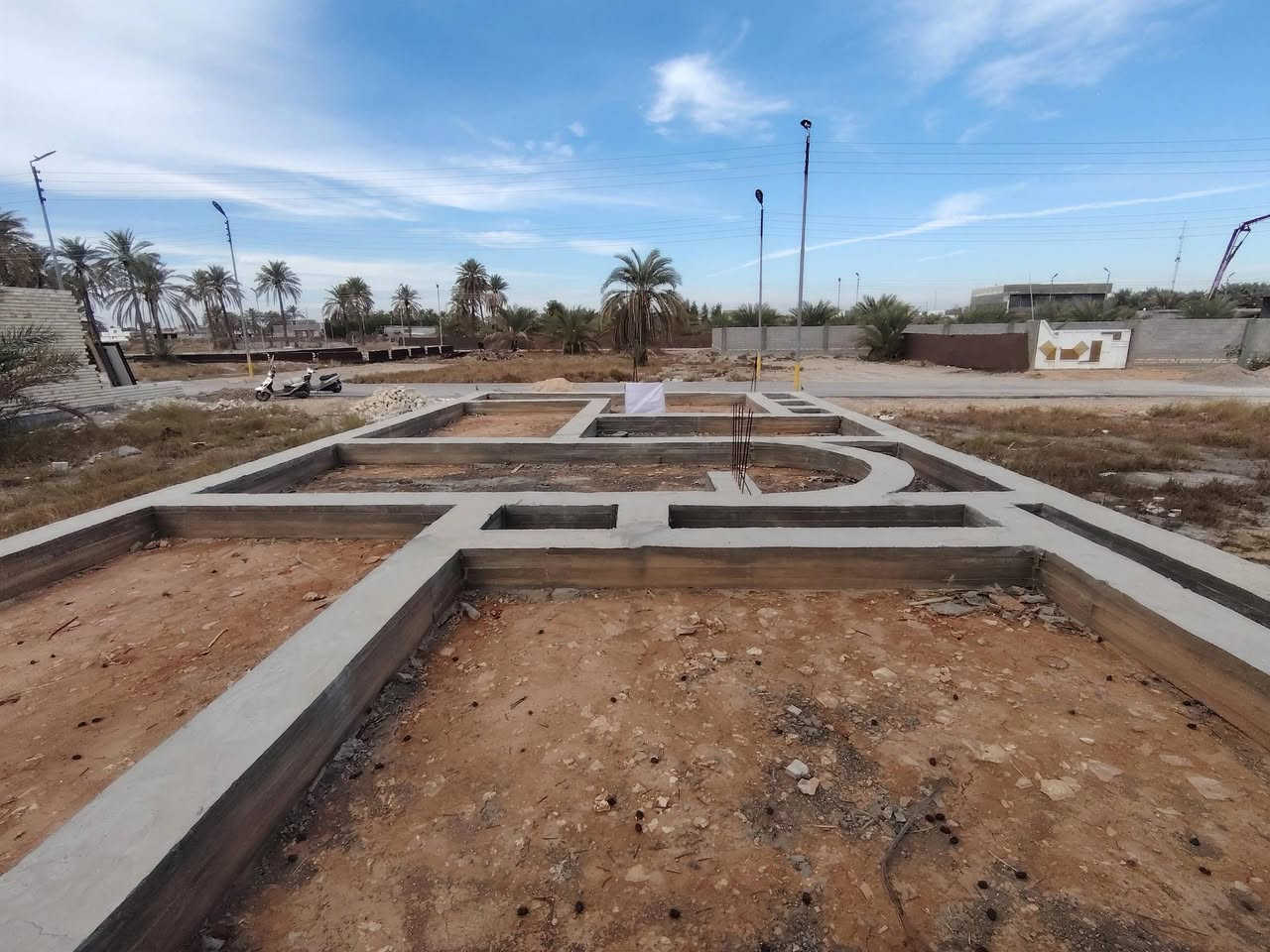 قطعة للبيع
المساحة200 متر
الواجهة 10 متر
النزال 20
الموقع مجمع برنون الجديد
طابو زراعي سند بسمي
*********** رقمي للاتصال
