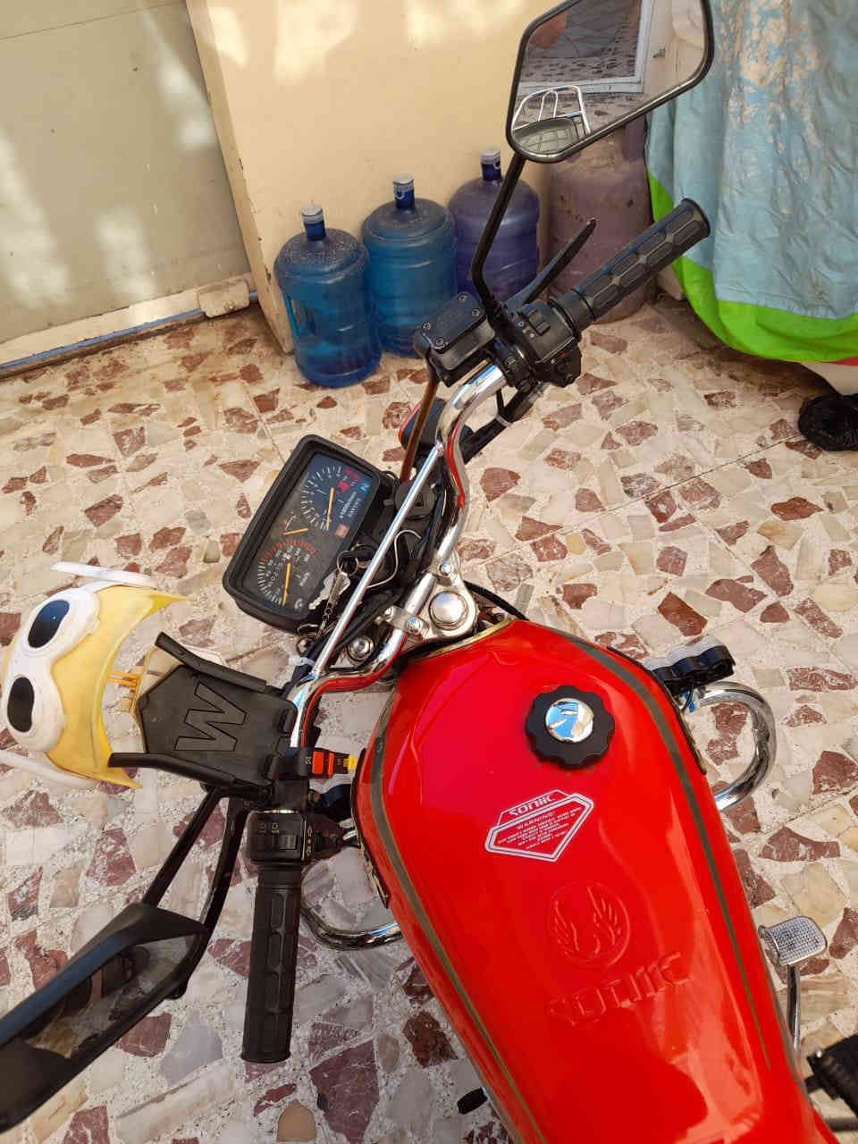 السلام عليكم دراجه سونك خمسه كير مديل 23 دراجه جاهزه كهربائية شغاله دراجه مرقمه دراجه مبدل بيه فقط نمر مال الكير و دراجه نضيفه تجي و شوف
ما متواجد على الفيس فقط 
وتساب ***********

سعره 950
