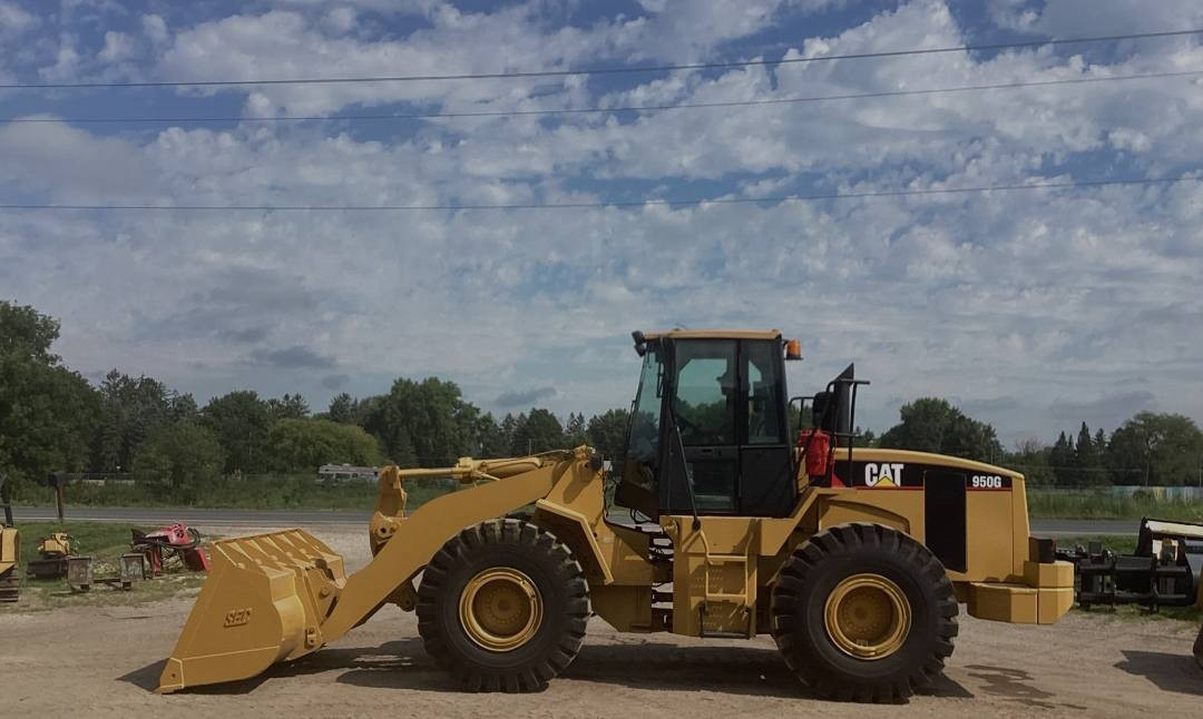 CATERPILLAR 950G
سنة التصنيع 2009
عدد ساعات العمل 21600
الشفل مكفول من الاعطال الكهربائيه والميكانيكيه 
موقع الشفل اوربا 
يكون التوصيل 30 يوم بعد الاتفاق 
السعر 31000$
للاستفسار التواصل خاص او واتس اب 
+31657116376


**إذا كنت صاحب هذا الإعلان وتريد حذفه لأي سبب، رجاءا أرسل رسالة إلى الدعم الفني**