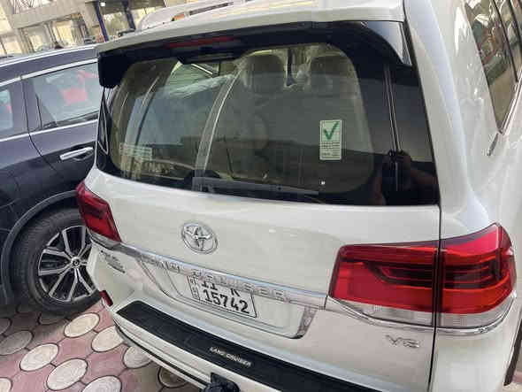 لندكروز2016بغداد اسمي تحويل ثاني يوم السياره سازفول موصفات كشن 2كهرباء يعني السايق اوصب العبري السعر465 ورقه السياره مكفوله  عامه ماعد الدعاميه الخلف
ه/***********
